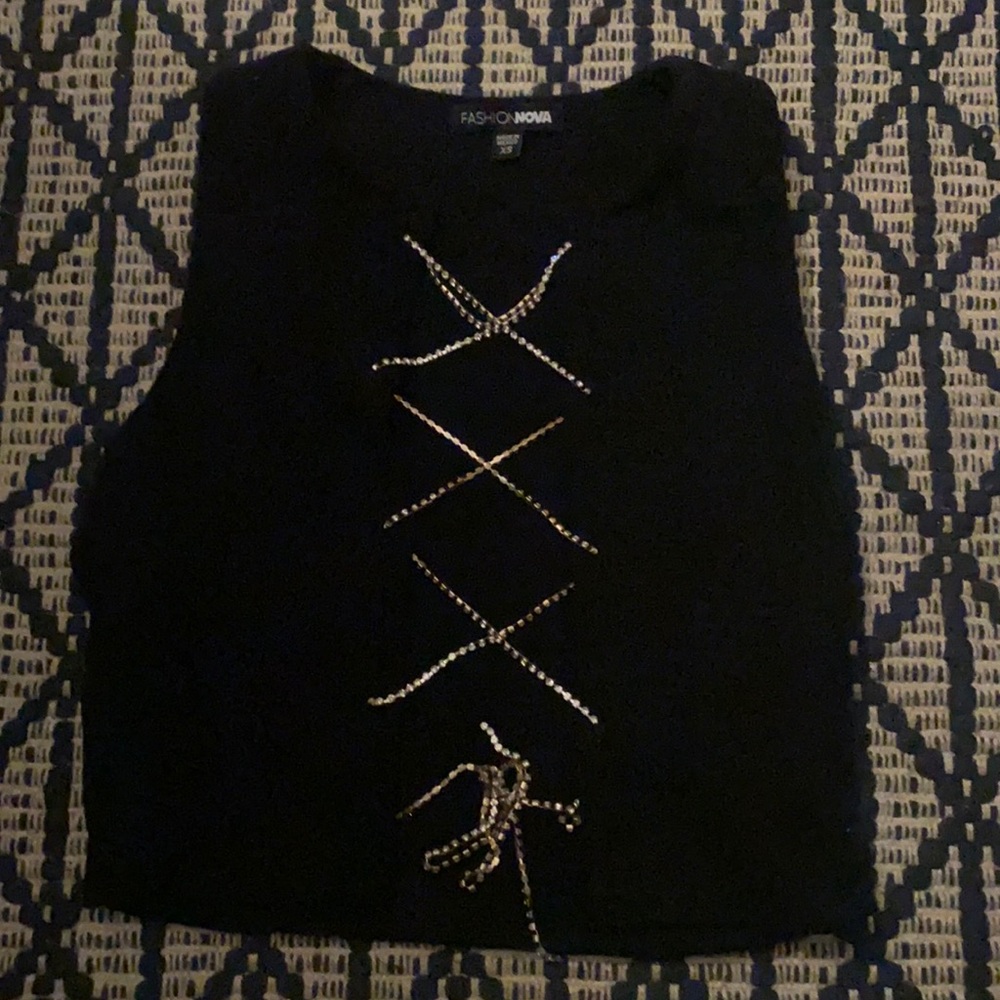 Fashion nova crop top